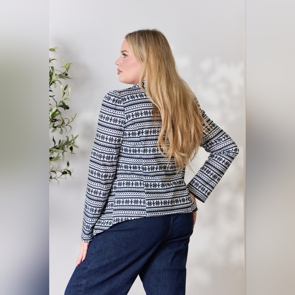 Heimish Full Size Open Front Snowflake Print Pattern Long Sleeve Blazer - Picture 9 of 11